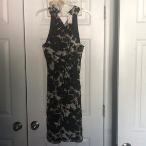 Women’s dress